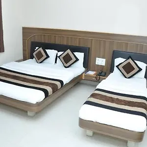 3* Hotel Konark Near Igi Airport